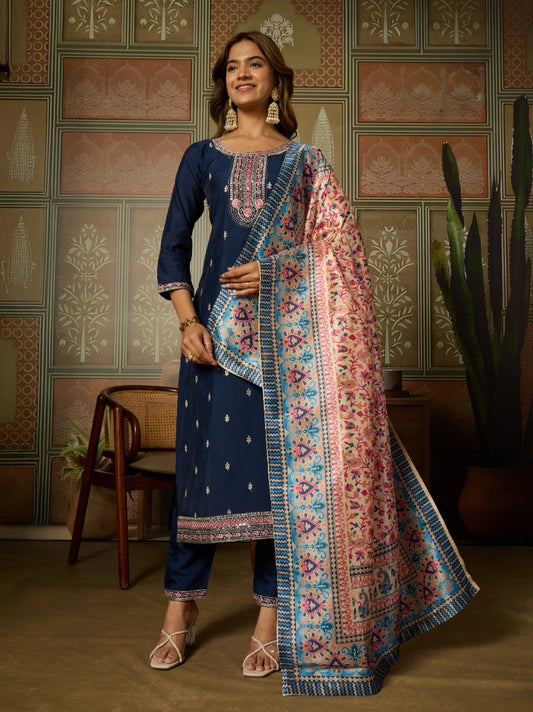 Cotton Blend Navy Blue Suit Set with Detailed Neck Embroidery