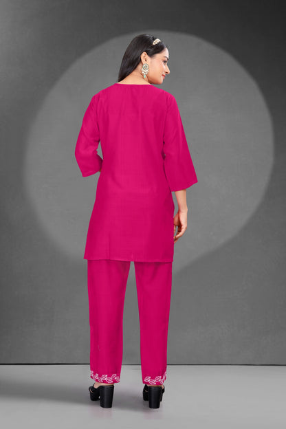 Short Top and Pant Set with Elegant White Threadwork