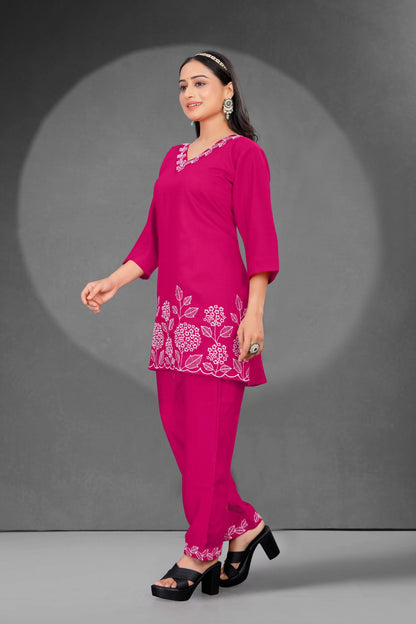 Short Top and Pant Set with Elegant White Threadwork