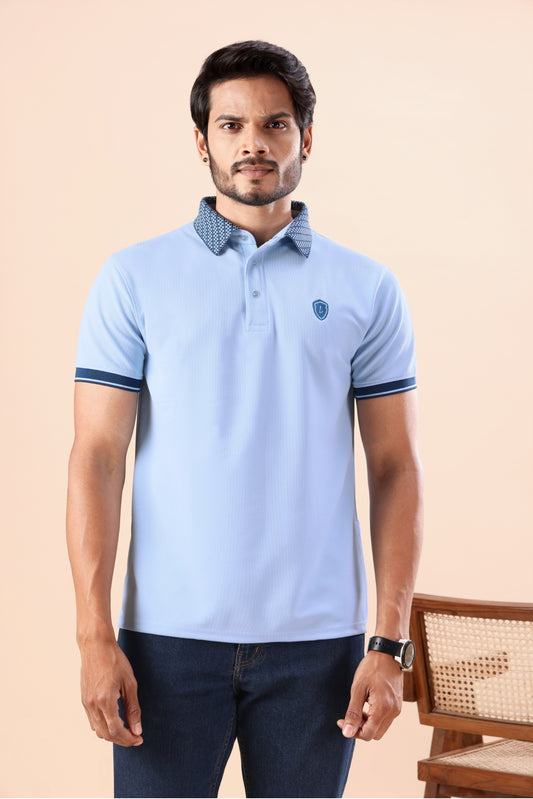 Men's Arctic Blue Patterned Polo Tshirt: Modern Style & Breathability