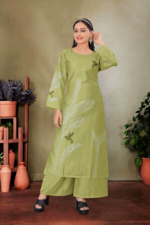 Light Green Cotton Blend Kurti and Pant Set with  Printed